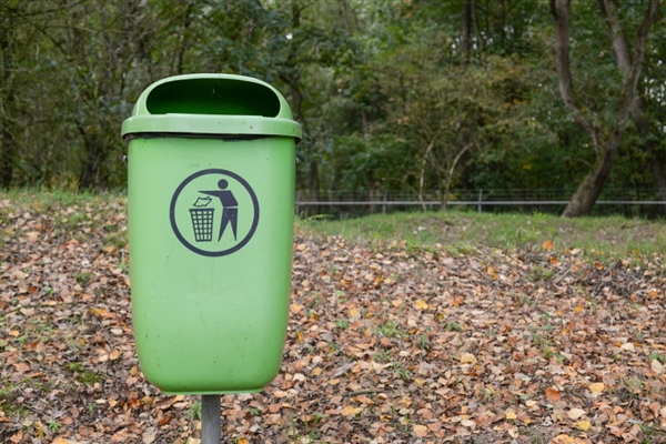 分类垃圾桶